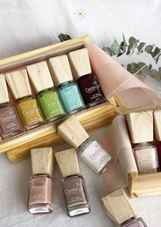 ¿Qué son los esmaltes 10/20-Free? Belleza más limpia para tus uñas